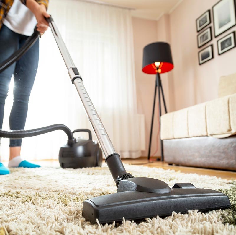 homme de m&eacute;nage 93